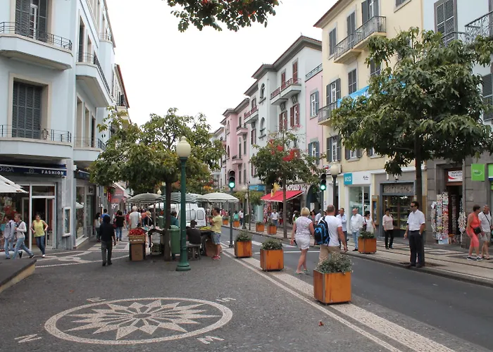 Residencial Greco 3* Funchal (Madeira)