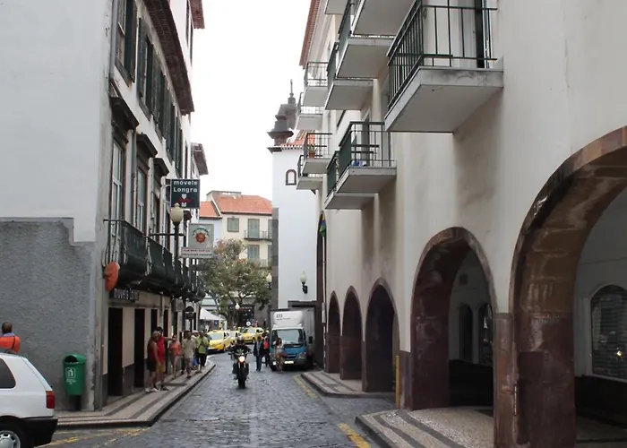 Residencial Greco 3*