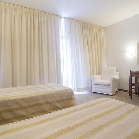 מלון Residencial Greco 3*