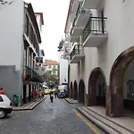 Residencial Greco 3*