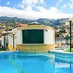 Residencial Greco 3*